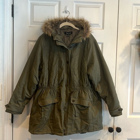 New Look brand size 2X coat